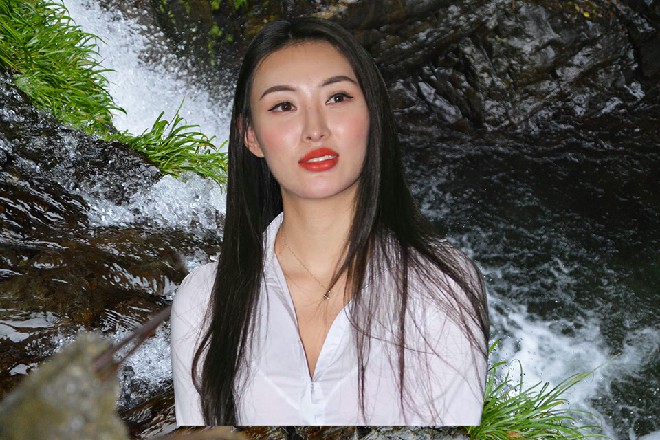 得罪了两个导演,估计很长一段时间,一些明星、演员,要与华鼎奖绝缘了。