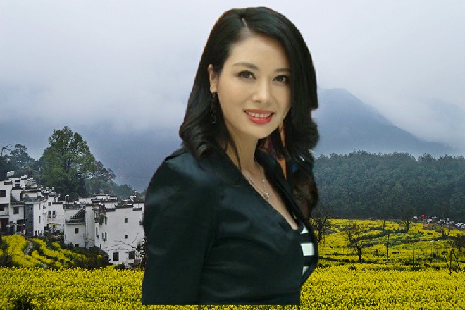 黎姝眨眨眼,小声道:“孙导,你不觉得,他这安排太巧了,是故意冲着我们来的么?