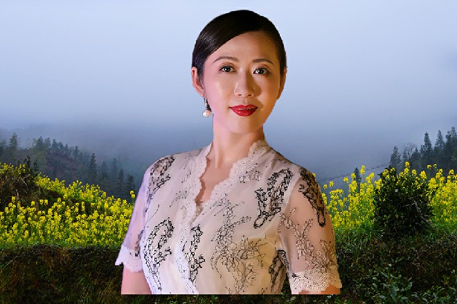 心意两字,崔吉的声音比较重。Spop瞥了他一眼,也懒得计较他的“小人之心。