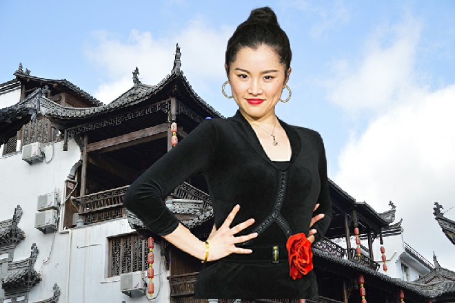 杨红一怔,“他们不是挺张煌的么,以他们的风骨,不可能撇开张煌,倒向莫怀宣的。