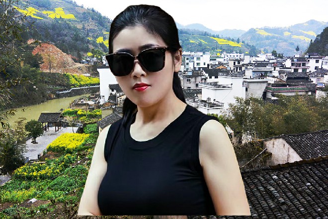 只有胡英商这样的巨星,才可以通过自己经营多年的关系,让影院卖他一个面子。
