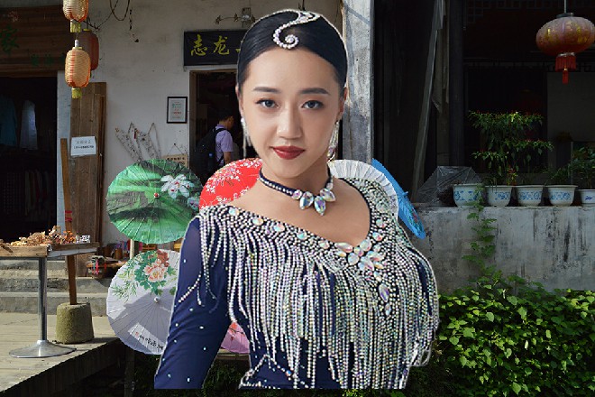 小花在酝酿，迟早会成为大花。就如同当年，双青四旦取代了她们的前辈一样。