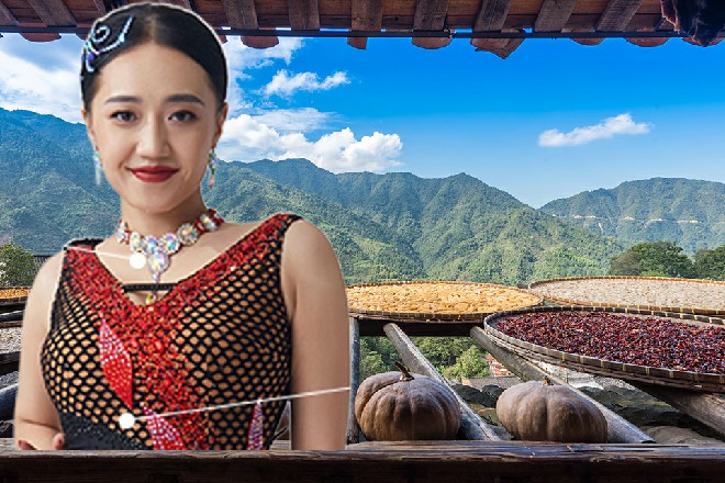 某种程度上来说,《银英传》算是他的作品。从立项,到动画制作,后期的配音……
