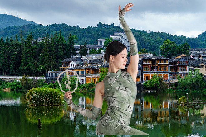 在焦点,汇聚在那人身上的时候,余念飞快讲了一句,“《魔法之城》出局了。