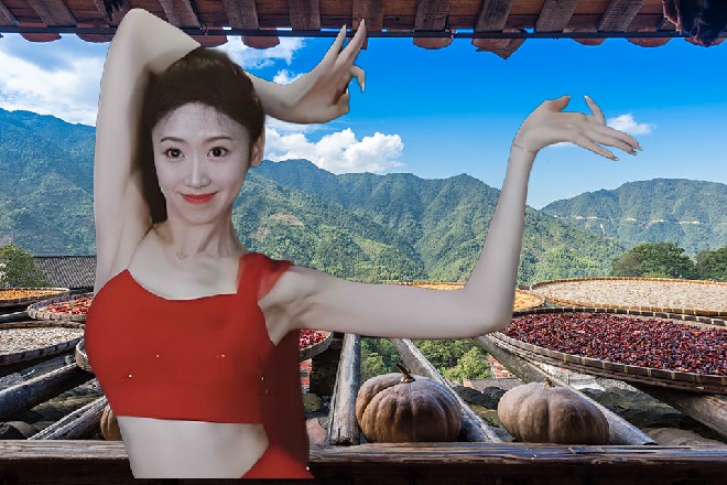 又听胡英商继续道:“没错,就是你想的那样,这部电影你才是宣传的主力……