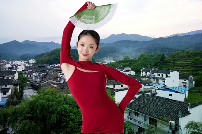 所以媒体行业对《超体2》的关注,肯定不会那么密切,隔三岔五发两篇通稿就行。