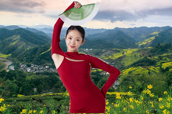 崔吉瞥眼,“既然你什么都清楚,知道余念就是在放屁,情绪干嘛这样激动?