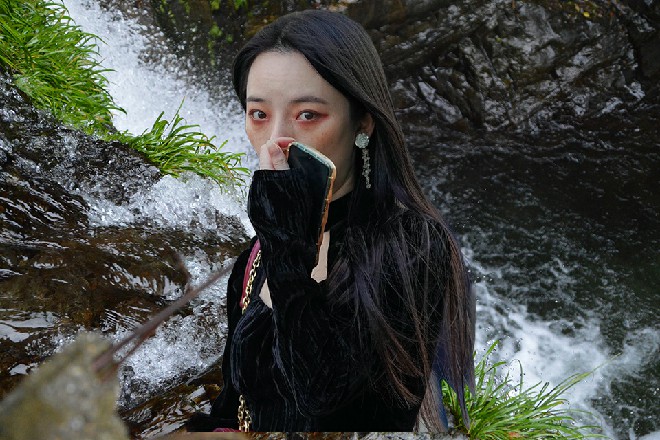“不会吧,不会吧,我傻了,本来以为不会发生的事情,居然真的出现了……