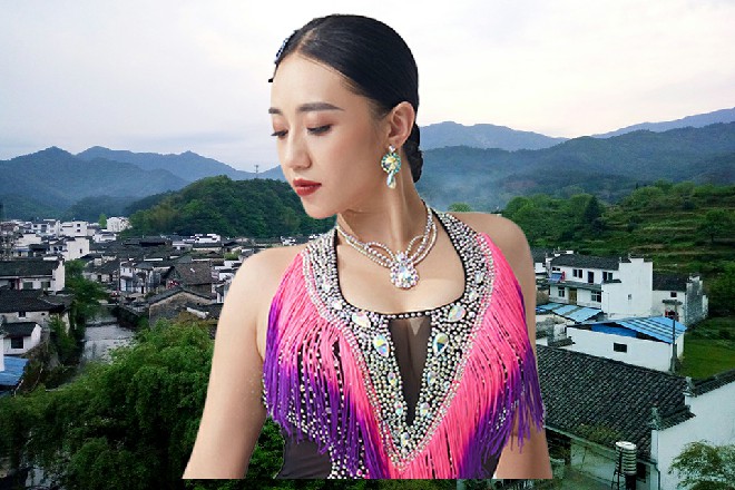 “时代的发展，总难免淘汰一些东西。贝拉公主安慰，她对歌舞片也没有什么兴趣。