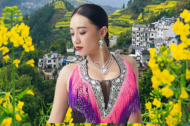 一方面，她有点儿窃喜。毕竟站在国内电影人立场上，她当然希望《黑骑士2》扑街。