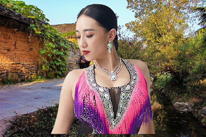 杨红上下打量Spop，“你对这个方案，信心这么足吗，居然把全部身家砸进去？