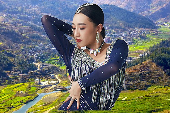大厅人群一片骚动，如果不是知道，绝对舞力来了不会走，恐怕已经有人迫不及待冲上去了。