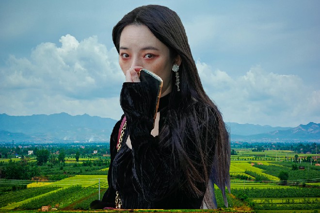 JM假面愤怒甩手,呵斥了起来,“现在的人呀,为了出名,真是无所不用其极。