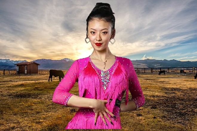 说罢,她撺掇,“青柠,你回去告诉她,不要担心、不要害怕,我们愿意支持她……