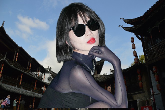 JM假面低声道:“拍一部,你的情绪就要低落一段时间,伤心伤神对身体不好。
