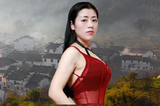 余念冷静了下来,挥手道:“你出去,把宣发组叫来,我跟他们开个碰头会。