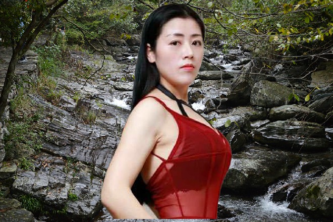 所谓保守,可以称为顽固不化,不知道变通,也可以称为纯粹,信念如一,坚守传统。